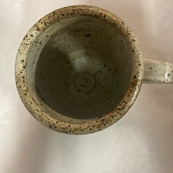 Studio Art Pottery Coffee Mug Cup Hand Made Earth Speckled Clay 12oz Signed Rare - Picture 10 of 12